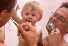 Gute Zahnpflege ist entscheidend! Fluor in der Zahnpasta auch? 16 Gute Zahnpflege ist sehr wichtig und sollte von klein auf erlernt sein. Mit oder ohne Fluor?